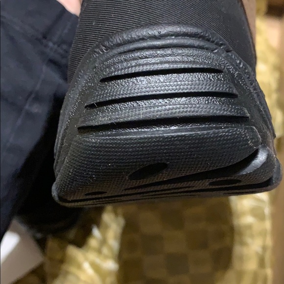 NWT UGG Winter Boots - Picture 5 of 7